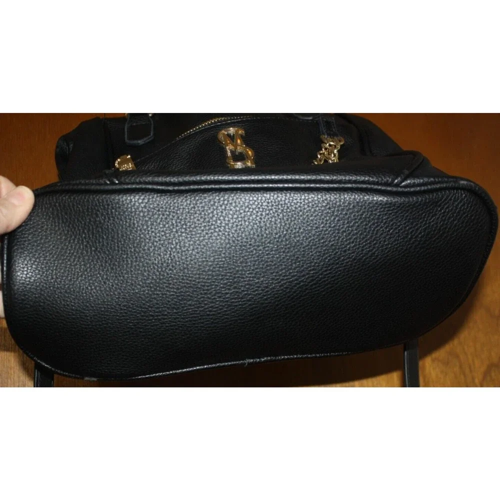 Steve Madden Shoulder Hand Bag Black Chains Large 12 X 9 1/2 Zip Pockets